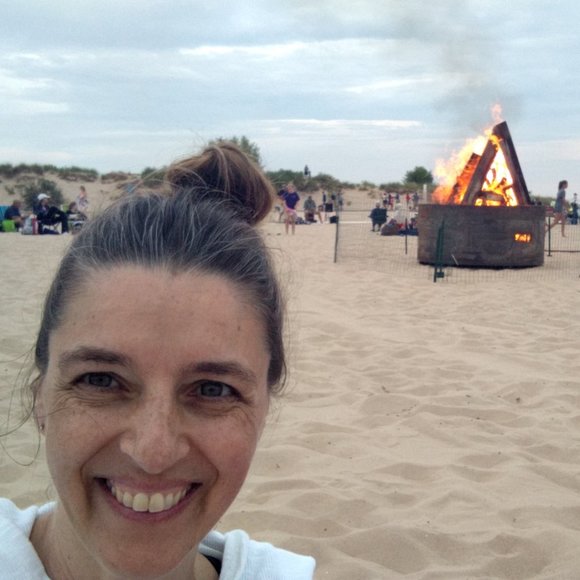 Meet your Posher, Meagan - Picture 1 of 2